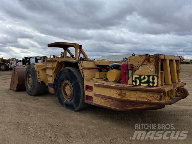 CAT R1700 Підземні навантажувачі