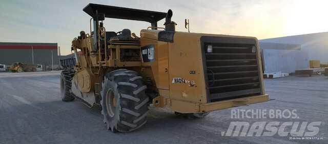 CAT RM300 Ущільнювачі грунту