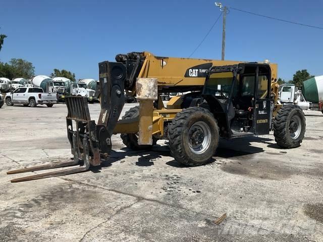 CAT TL1055C Телескопічні навантажувачі