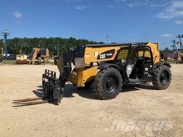 CAT TL1055D Телескопічні навантажувачі