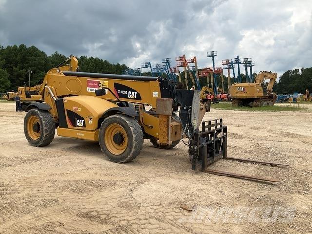 CAT TL1055D Телескопічні навантажувачі