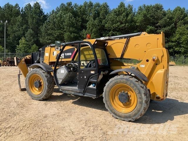 CAT TL1055D Телескопічні навантажувачі