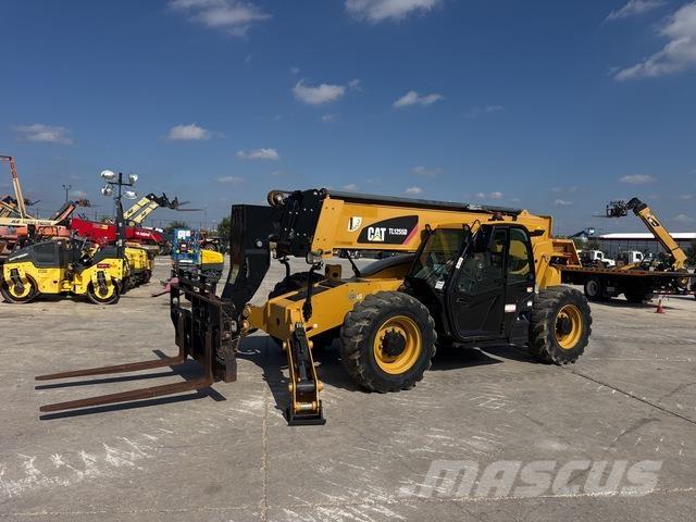 CAT TL1255D Телескопічні навантажувачі