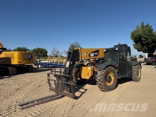 CAT TL943C Телескопічні навантажувачі
