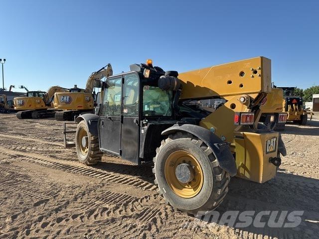 CAT TL943C Телескопічні навантажувачі