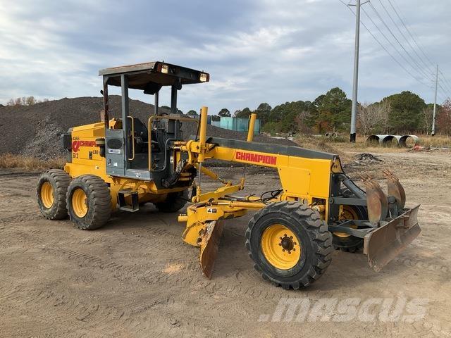Champion C80C Грейдери