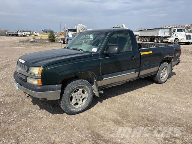 Chevrolet 1500 Пікапи / Бічне розвантаження