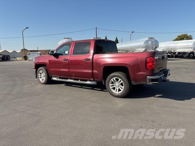 Chevrolet 1500 Пікапи / Бічне розвантаження