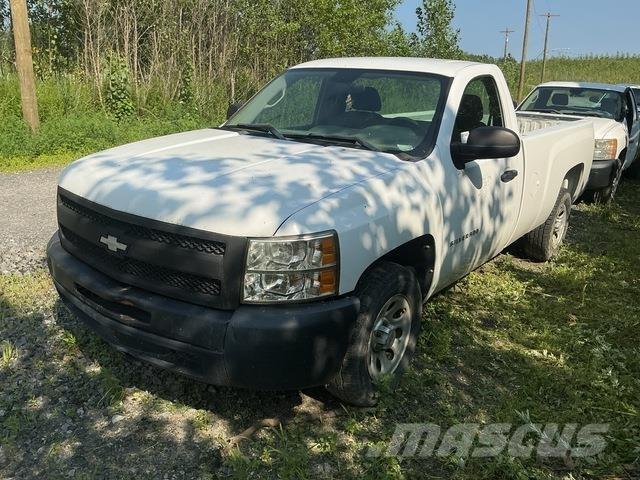 Chevrolet 1500 Пікапи / Бічне розвантаження