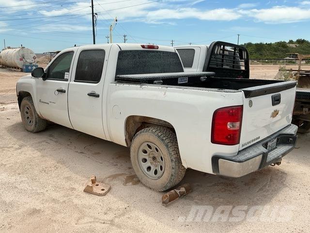 Chevrolet 1500 Пікапи / Бічне розвантаження