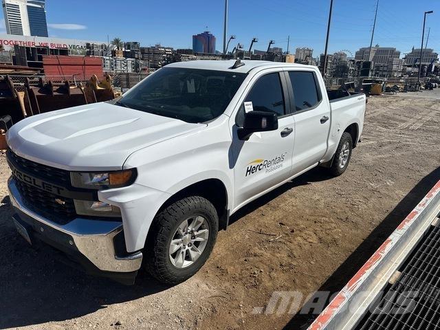 Chevrolet 1500 Пікапи / Бічне розвантаження