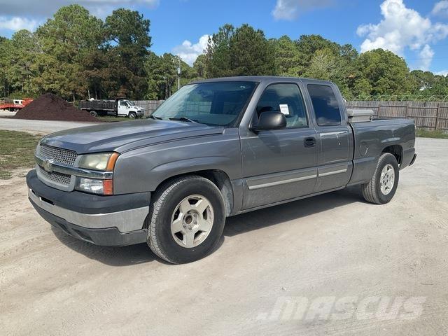 Chevrolet 1500 Пікапи / Бічне розвантаження