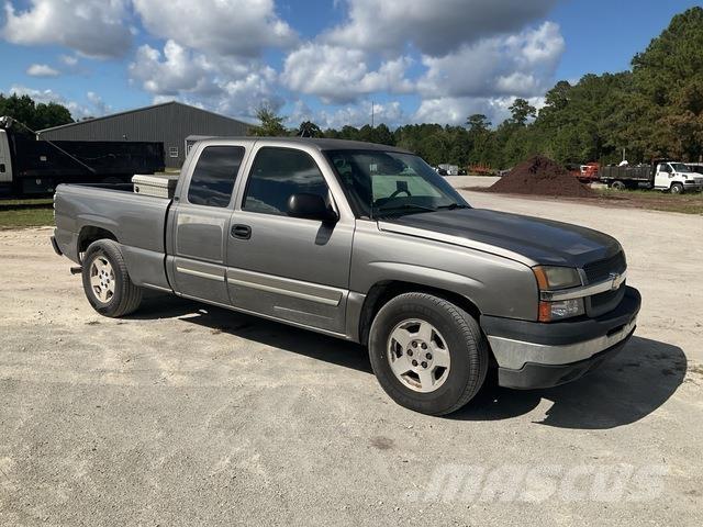 Chevrolet 1500 Пікапи / Бічне розвантаження