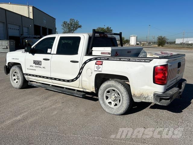 Chevrolet 1500 Пікапи / Бічне розвантаження