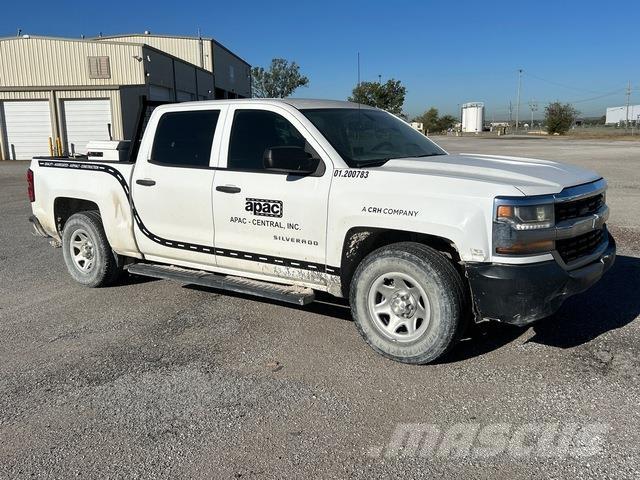 Chevrolet 1500 Пікапи / Бічне розвантаження