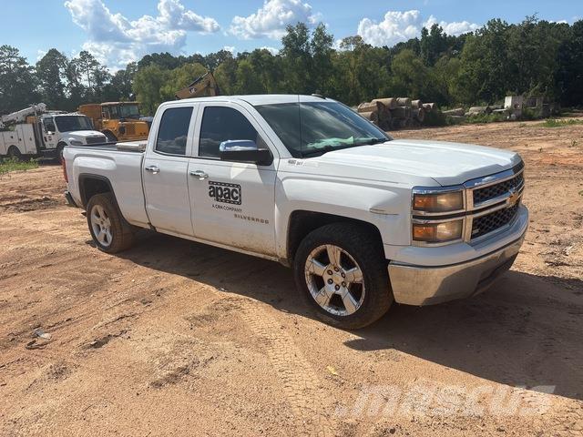 Chevrolet 1500 Пікапи / Бічне розвантаження