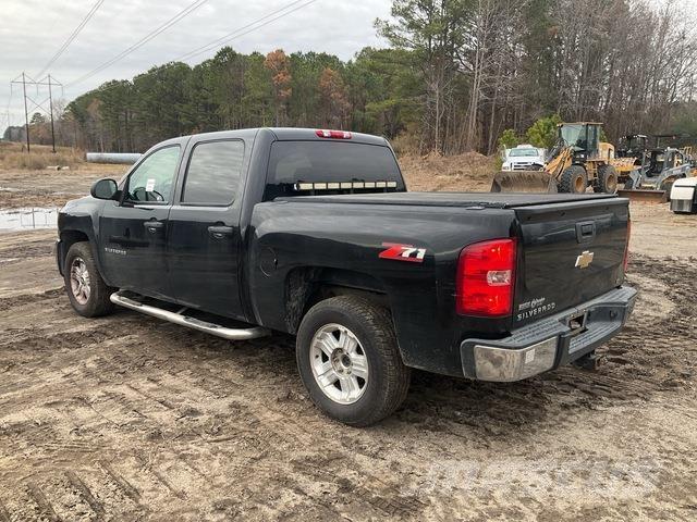 Chevrolet 1500 Пікапи / Бічне розвантаження