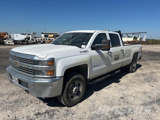 Chevrolet 2500 Пікапи / Бічне розвантаження