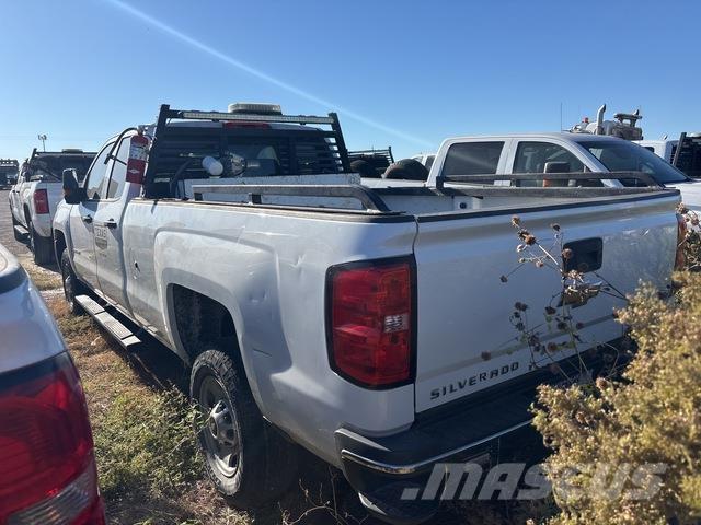 Chevrolet 2500 Пікапи / Бічне розвантаження