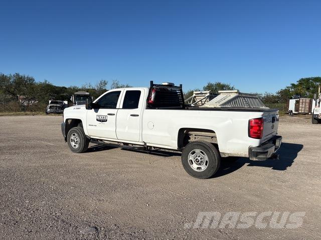 Chevrolet 2500 Пікапи / Бічне розвантаження