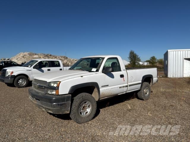 Chevrolet 2500 Пікапи / Бічне розвантаження