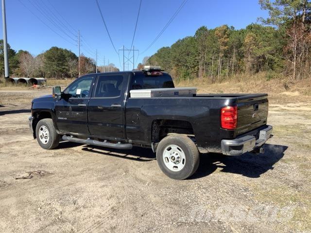 Chevrolet 2500 Пікапи / Бічне розвантаження