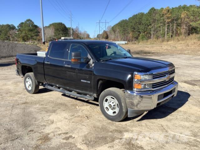 Chevrolet 2500 Пікапи / Бічне розвантаження