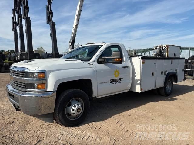 Chevrolet 3500 Комунальні автомобілі / автомобілі загального призначення