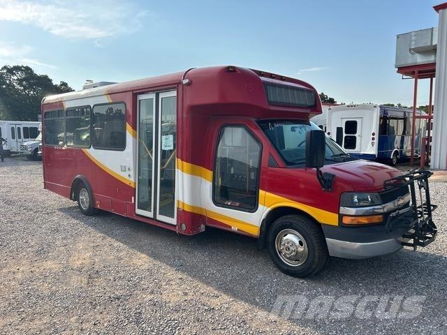 Chevrolet 4500 Мікроавтобуси