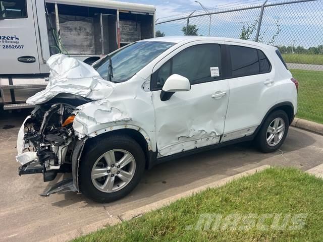 Chevrolet Trax Автомобілі