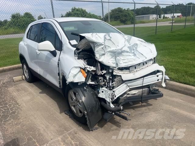 Chevrolet Trax Автомобілі