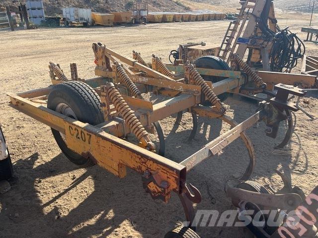  Chisel Plow Будтехніка - Інші