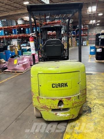 Clark ECW30 Електронавантажувачі