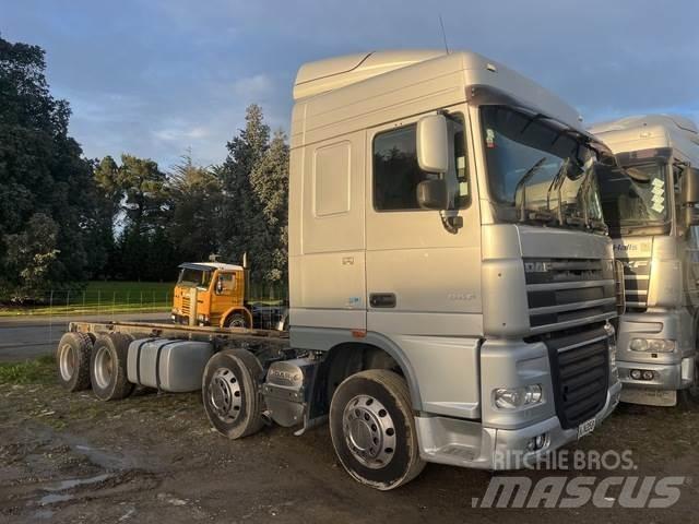DAF XF105 Шасі з кабіною
