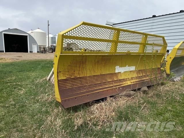 Degelman 6900 Колісні бульдозери