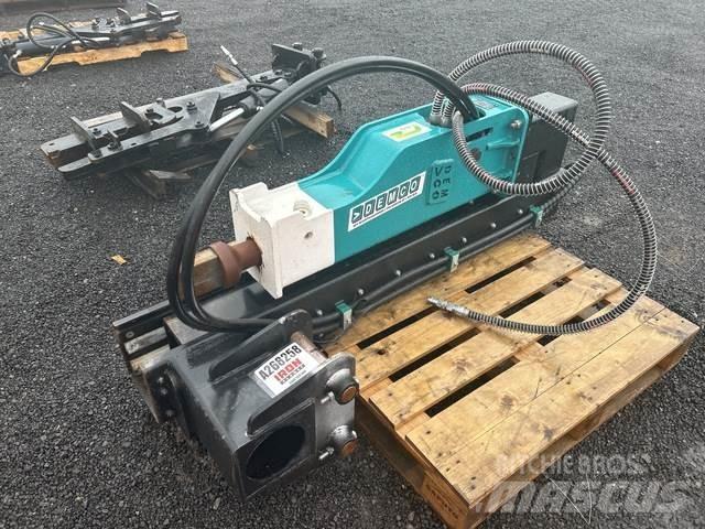 Demco DMB21 Плуги