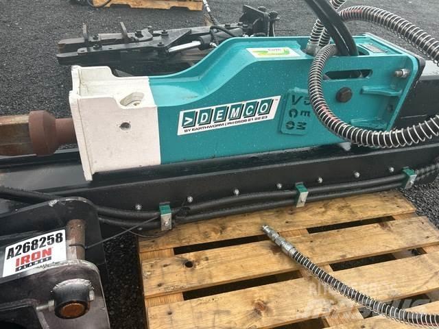 Demco DMB21 Плуги