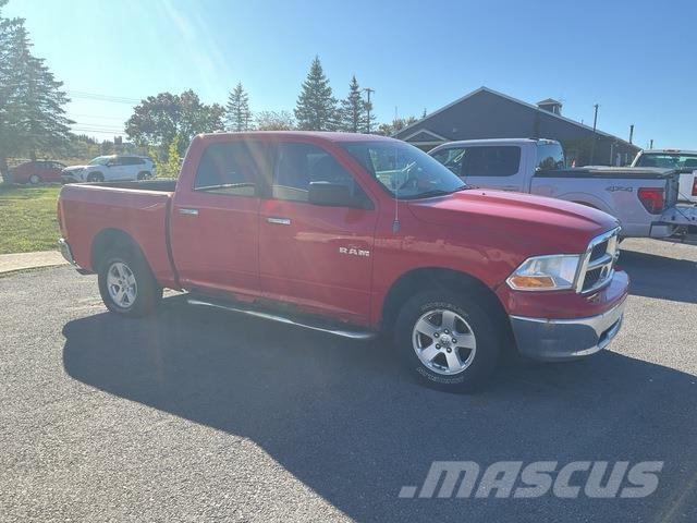 Dodge 1500 Пікапи / Бічне розвантаження