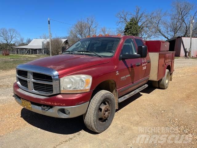 Dodge 3500 Пікапи / Бічне розвантаження