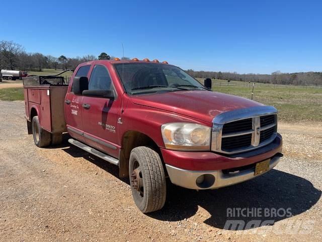 Dodge 3500 Пікапи / Бічне розвантаження