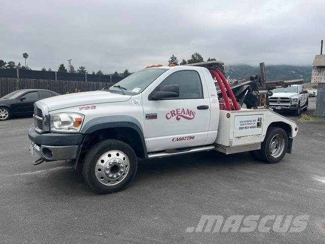 Dodge 5500 Евакуатори
