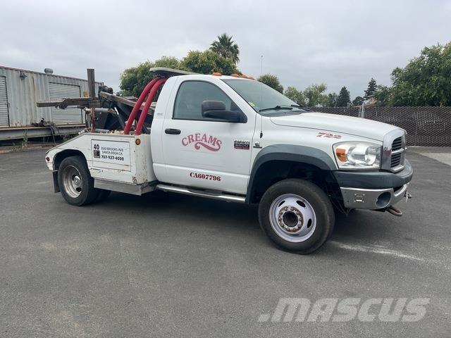 Dodge 5500 Евакуатори