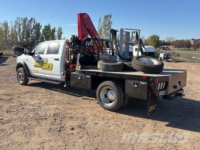 Dodge 5500 Автокрани
