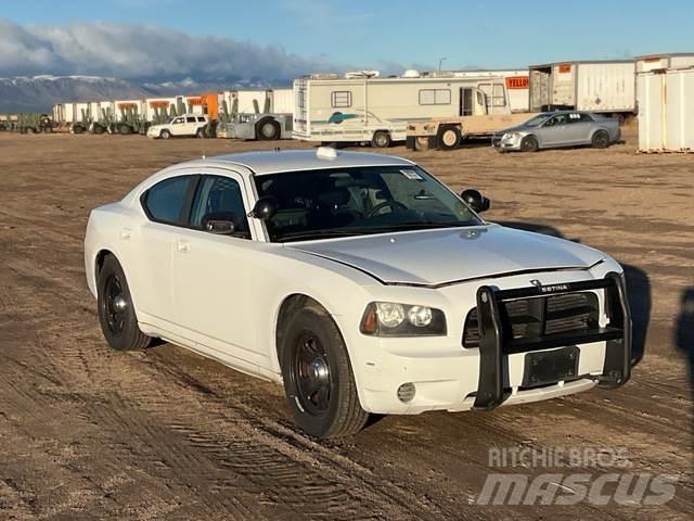 Dodge Charger Автомобілі