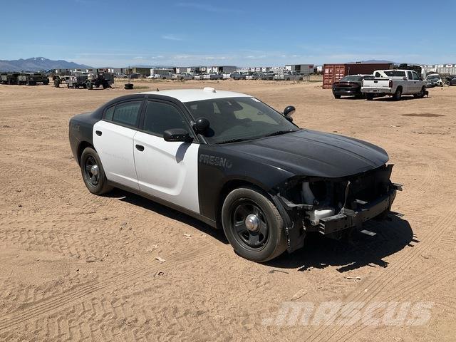 Dodge Charger Автомобілі