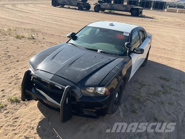Dodge Charger Автомобілі
