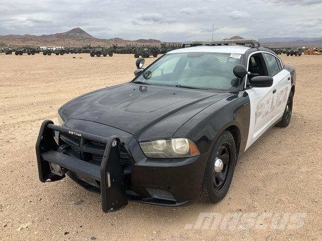 Dodge Charger Автомобілі