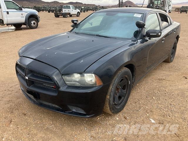 Dodge Charger Автомобілі