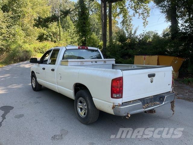 Dodge Ram 1500 Пікапи / Бічне розвантаження