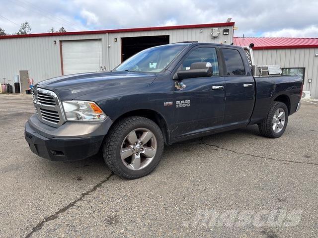 Dodge Ram 1500 Пікапи / Бічне розвантаження